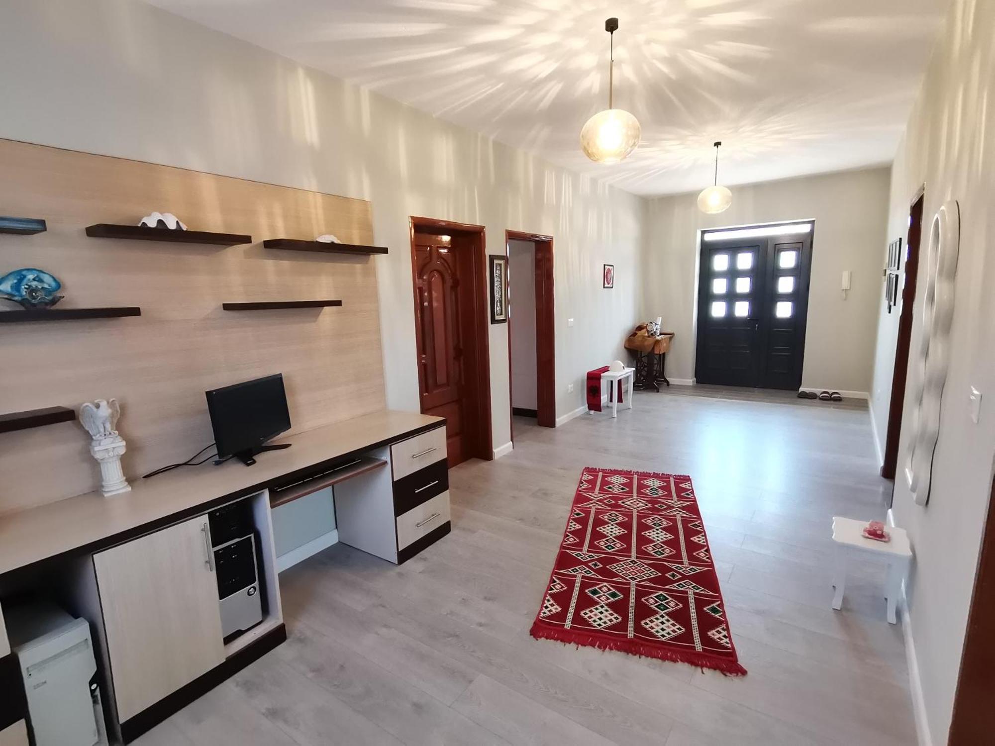 Leatis Apartment Durres Ngoại thất bức ảnh